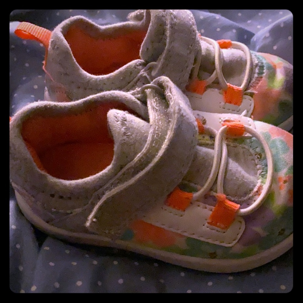 toddler shoes size 4